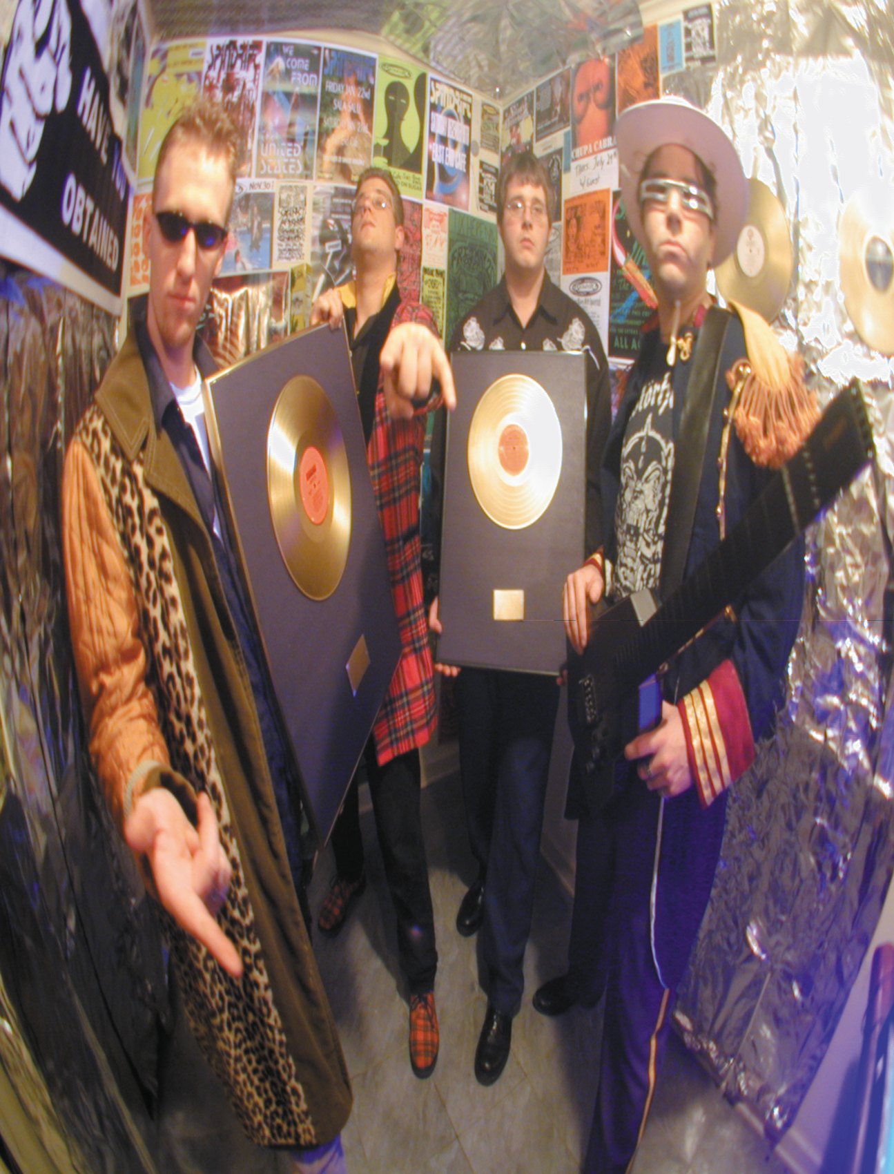 Spindrift media kit photo, 2000